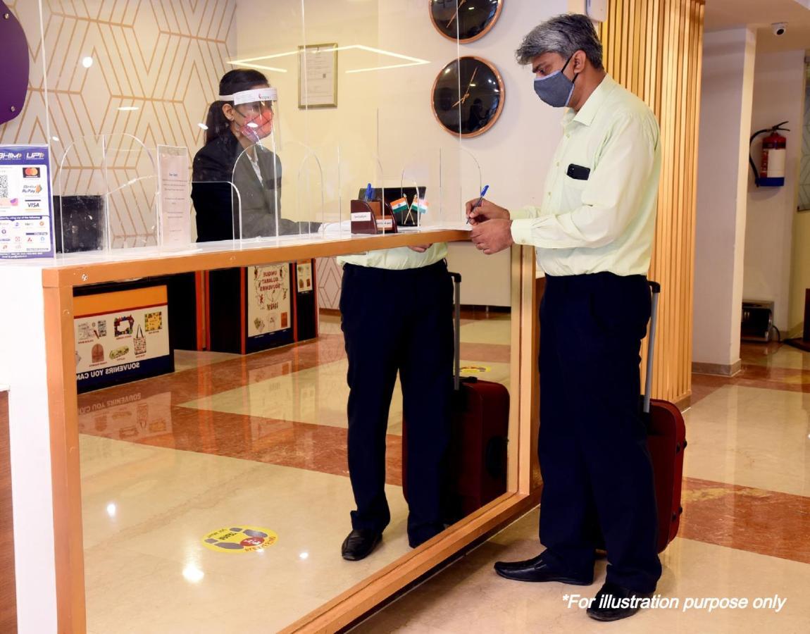 جايبور Oyo Hotel Sunshine Palace المظهر الخارجي الصورة